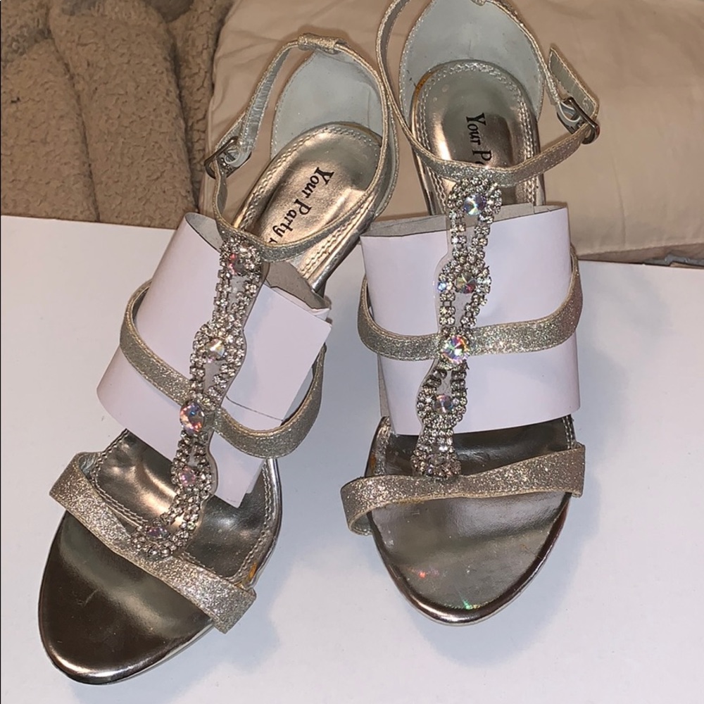 Prom shoes